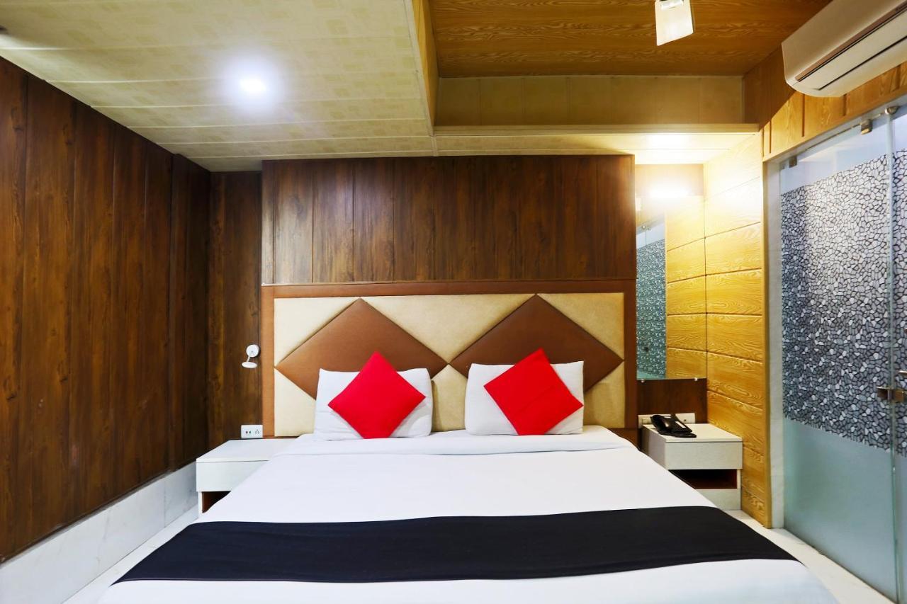 Capital O 23188 Glory Villa New Delhi Bagian luar foto