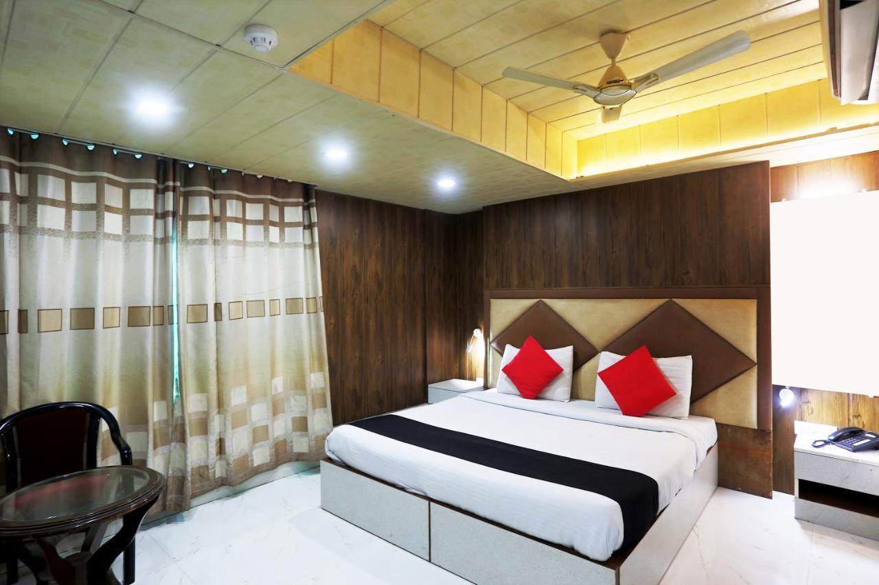 Capital O 23188 Glory Villa New Delhi Bagian luar foto