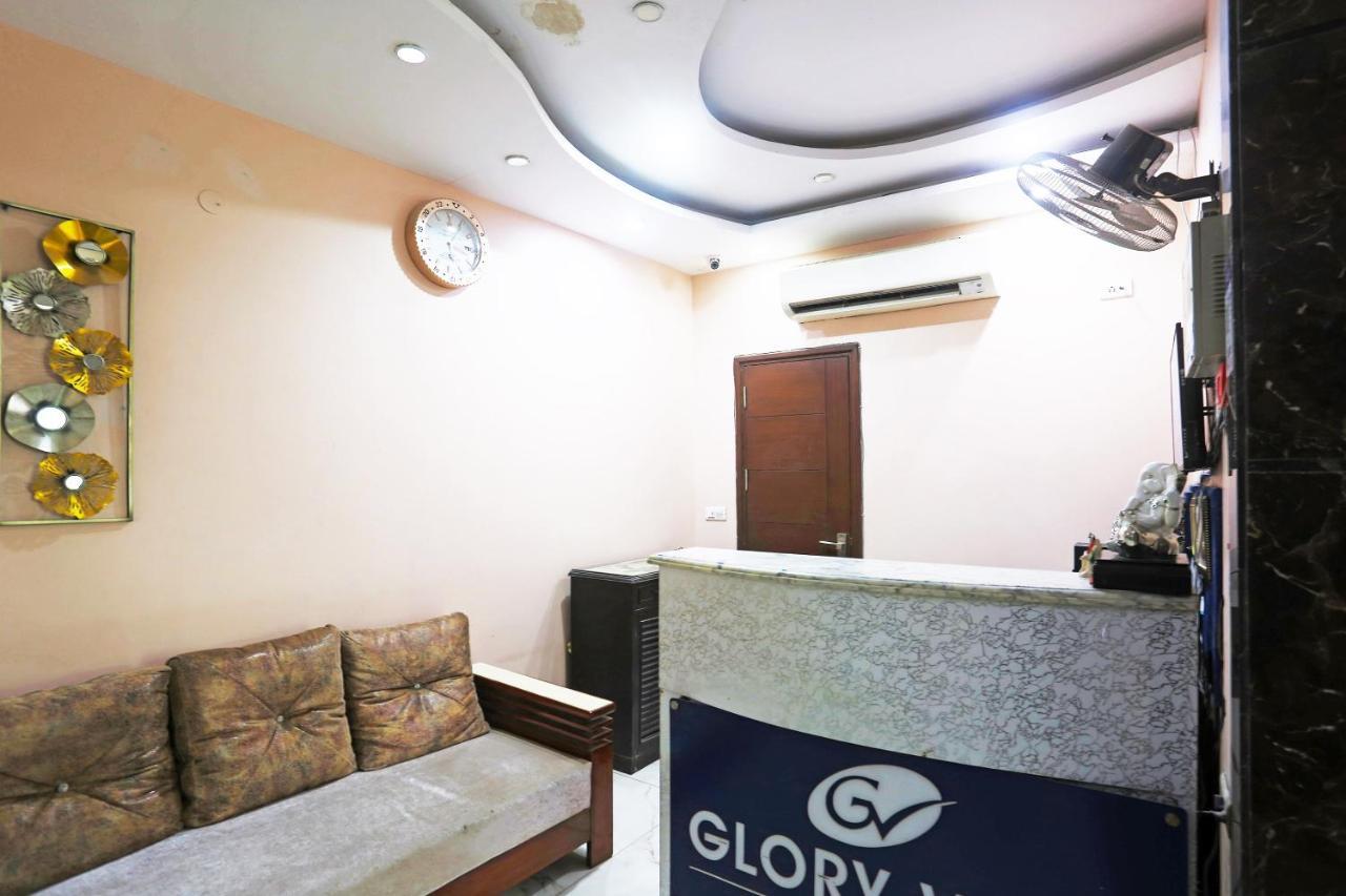 Capital O 23188 Glory Villa New Delhi Bagian luar foto