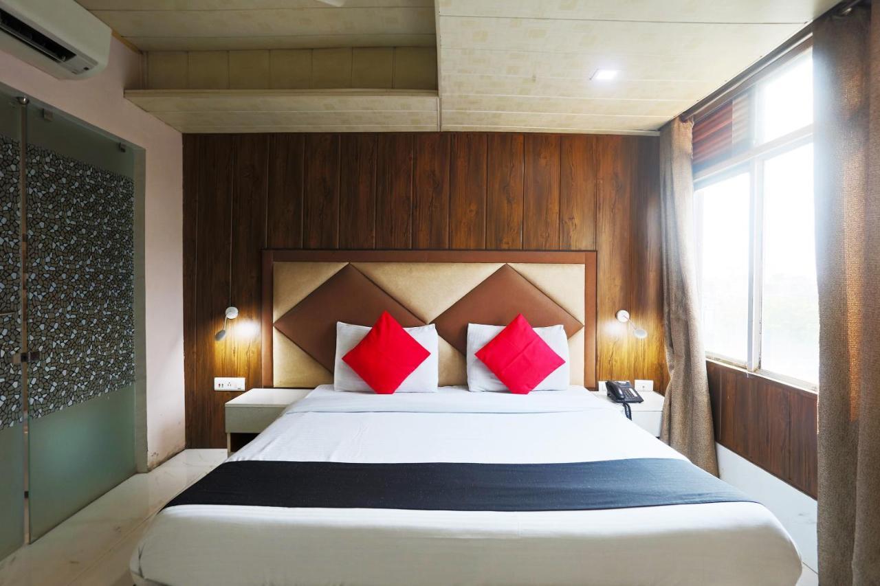 Capital O 23188 Glory Villa New Delhi Bagian luar foto